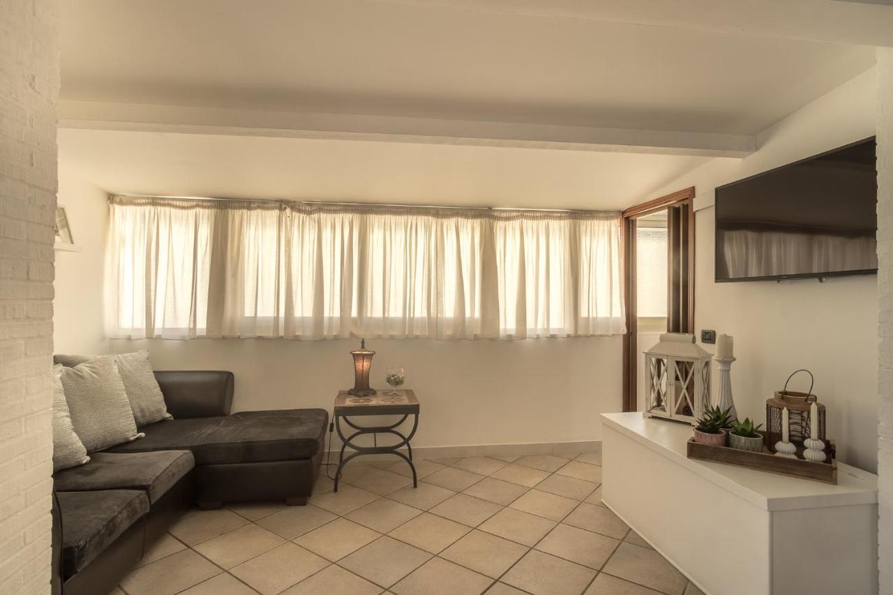 Domus Claudia - Casa Vacanze Сиракузы Экстерьер фото